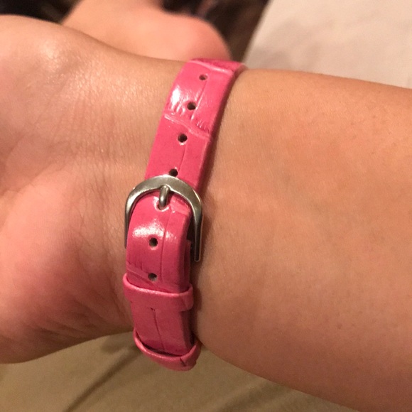 Mini mouse pink watch! - Picture 2 of 4